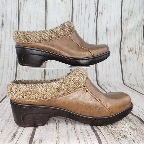 yuu clogs